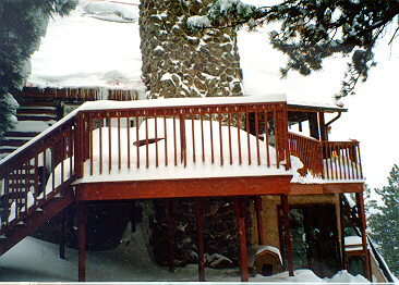 House during March '90 snow